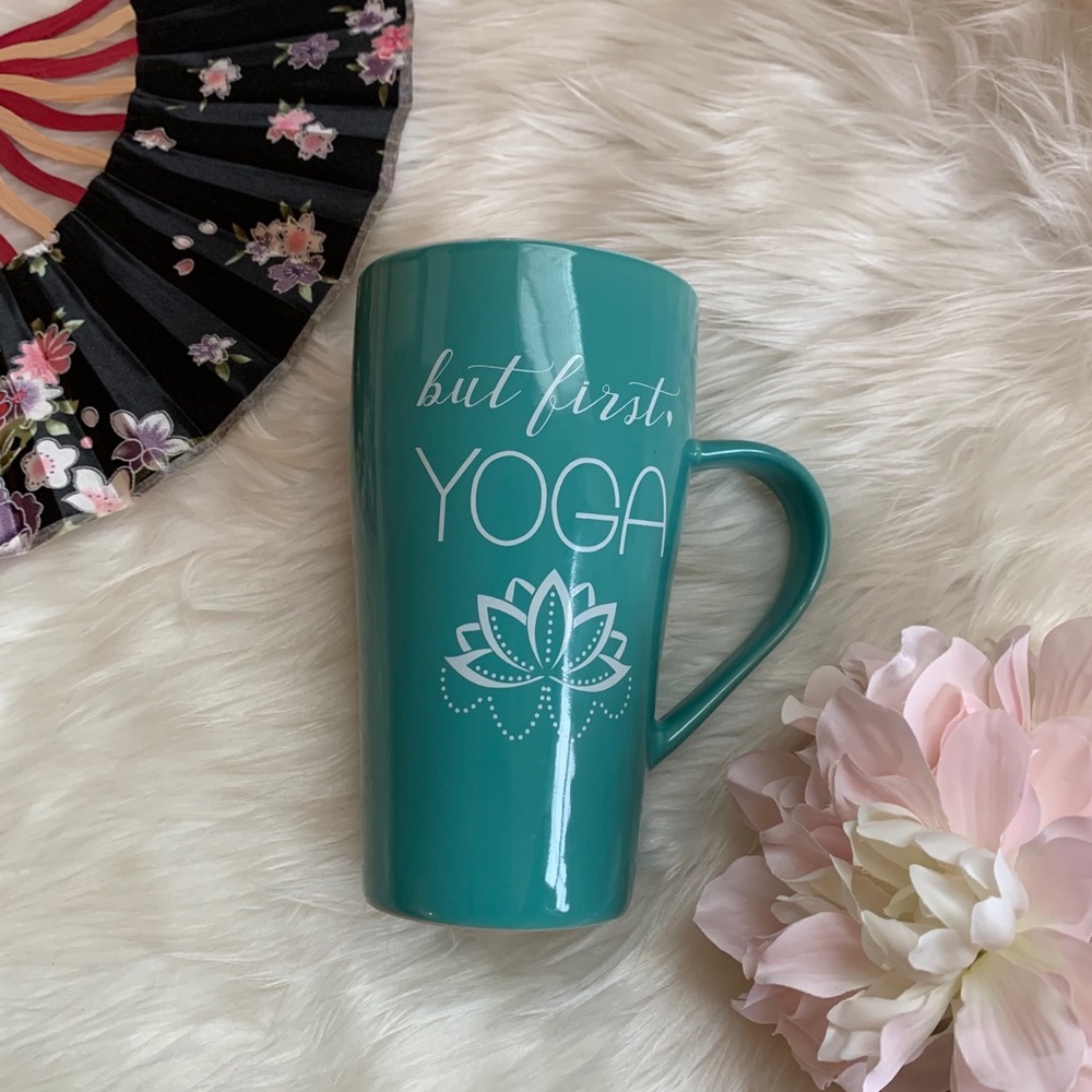 18oz Yoga lotus mug turquoise color Love Your Mug